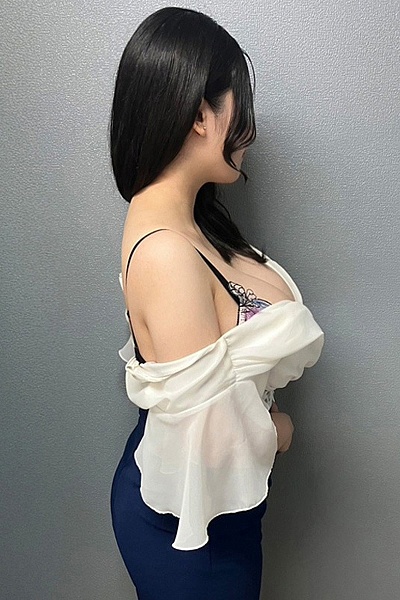さや(25)